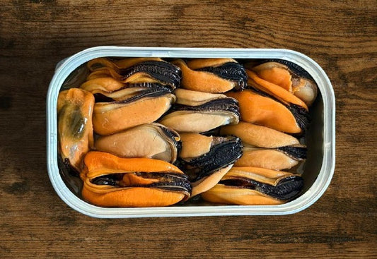 Lata aberta de mexilhão biológico Finisterra, calibre grande, embalado à mão, no seu próprio caldo